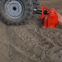 ادوات کشاورزی تراکتورفروشی نیست