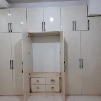 کمد دیواری درب باز شو و ریلی