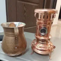 پارچ مسی قدیمی و چراغ گرسوز تزئینی