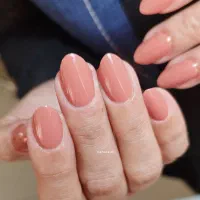 آموزش کاشت طراحی ناخن مانیکور/پا/کارمندی/مدرک فنی|خدمات آرایشگری و زیبایی|قزوین, |دیوار