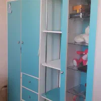 دوتیکه کمد بچه تمیز