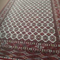 یک عدد فرش 9متری 700 شانه