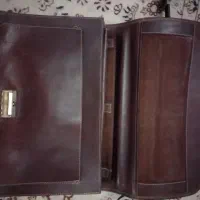 کیف مردانه بزرگ چرم اصلی بوفالوسالم جادارباآسترجیر|کیف، کفش، کمربند|اصفهان, باغ دریاچه|دیوار