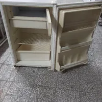 یخچال کوچیک .کارکرده و تروتمیز|فروشگاه و مغازه|رشت, معلولین|دیوار