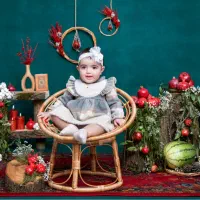 اتلیه عکاسی کودک فضای باز تبلیغاتی عکاسی یلدایی