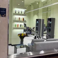 وردست ارایشگر مردانه|استخدام درمانی، زیبایی، بهداشتی|تهران, ولنجک|دیوار