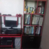 کتابخانه ومیزتحریر