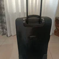 چمدان سایز متوسط