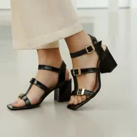 صندل پاشنه دار