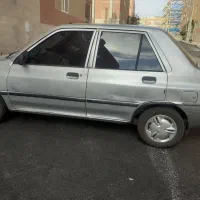 خودرو پراید نقره ای