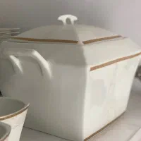 سرویس چینی۱۲نفره نو|ظروف سرو و پذیرایی|قم, بنیاد|دیوار