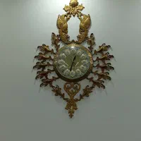 ساعت دیواری برنجی سالم و در حد نو