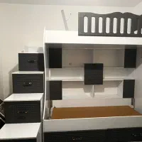 تخت دو طبقه