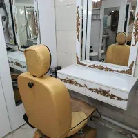 تجهیزات سالن ،اینه ،صندلی ،میزناخن،وسایل کاشت ناخن