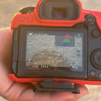 دوربین canon 90D|دوربین عکاسی و فیلم‌برداری|قشم, |دیوار