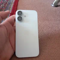 آیفون۱۶ نرمال سفید