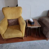 مبل راحتی 7 نفره وناهار خوری 4 نفره