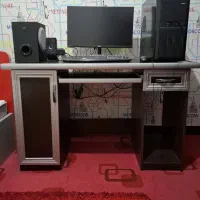 میز کامپیوتر و تحریر