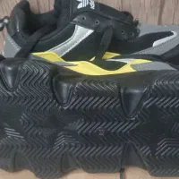 کفش|کیف، کفش، کمربند|کرمان, |دیوار