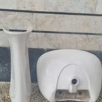 روشویی پایه دار