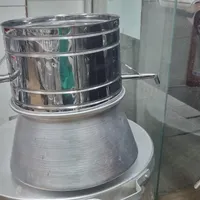 قابلمه روهی روحی|ظروف پخت‌وپز|دوگنبدان, |دیوار