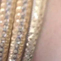 مقداری طلا|جواهرات|اراک, |دیوار