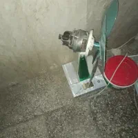 دو عدد پنکه توشیبا|پنکه و تصفیهکنندهٔ هوا|آشتیان, |دیوار