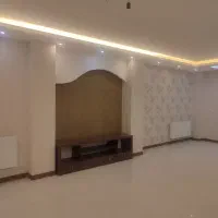 فروش-مغازه-14متری-چهارباغ-بالا-تحویل-فوری