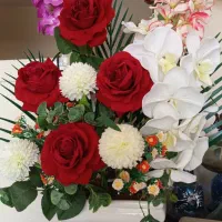 گل مصنوعی با گلدان چینی نونو