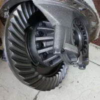 دیفرانسیل کارکرده ژاپنی اصل . (۳ تن معروف به ۵ تن)