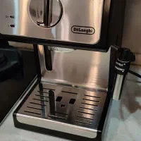اسپرسو ساز دلونگی ایتالیایی در حد نو با فشار 20بار|سماور، چای‌ساز، قهوه‌ساز|یزد, |دیوار