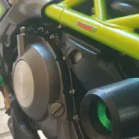 بنلی مدل ۹۸ جفت سیلندر|موتورسیکلت|کرج, کلاک نو|دیوار