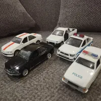 5 عدد ماکت فلزی (نیمه خراب)