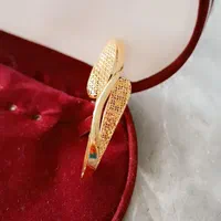 طلا شیک  نو|جواهرات|مشهد, کوشش|دیوار
