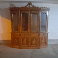ویترین تمام چوب منبت کاری شده