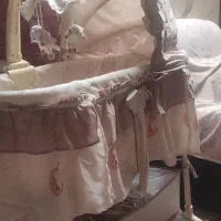 گهواره موزیکال به همراه تاب و اغوشی