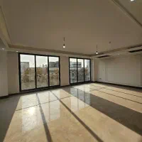 ۳۰۰متر ۴خواب تاپ لوکیشن دروس تراس بزرگ ۹ ساله