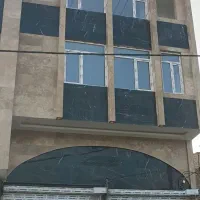 اجاره مغازه ۲۰۰ متری