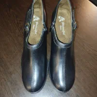 کفش زنانه پاشنه بلند