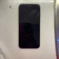 ایفون se لاک شده