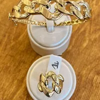 طلای لوکس و نو.و طلای بدون اجرت