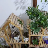 پایه گل چوبی