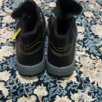 کفش ایمنی|کیف، کفش، کمربند|اراک, |دیوار