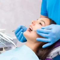 دستیار دندانپزشک
