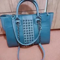 کیف بسیار تمیز و سالم ۲۵۰