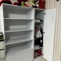 کمد ویترین تخت