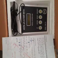 p  پی اچ متر رومیزی آزمایشگاه ph