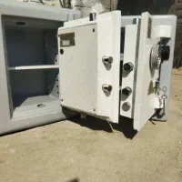 گاو و|ابزارآلات|گنبد کاووس, |دیوار