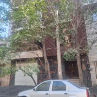 ۶۶ متر پارکینگ سندی