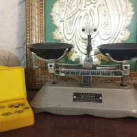 ترازو زرگری قدیمی نو نو|کلکسیون اشیاء عتیقه|شریفآباد, |دیوار